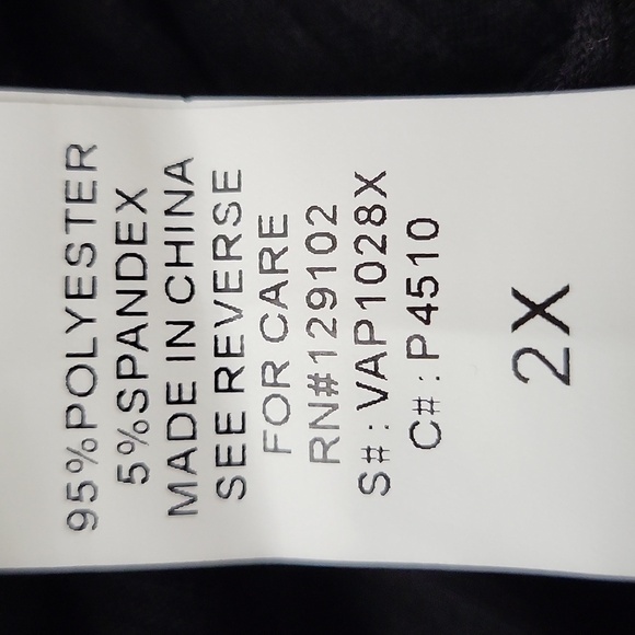 K +Glam Ribbed Knit Sweater (Size 2X) - Picture 5 of 5